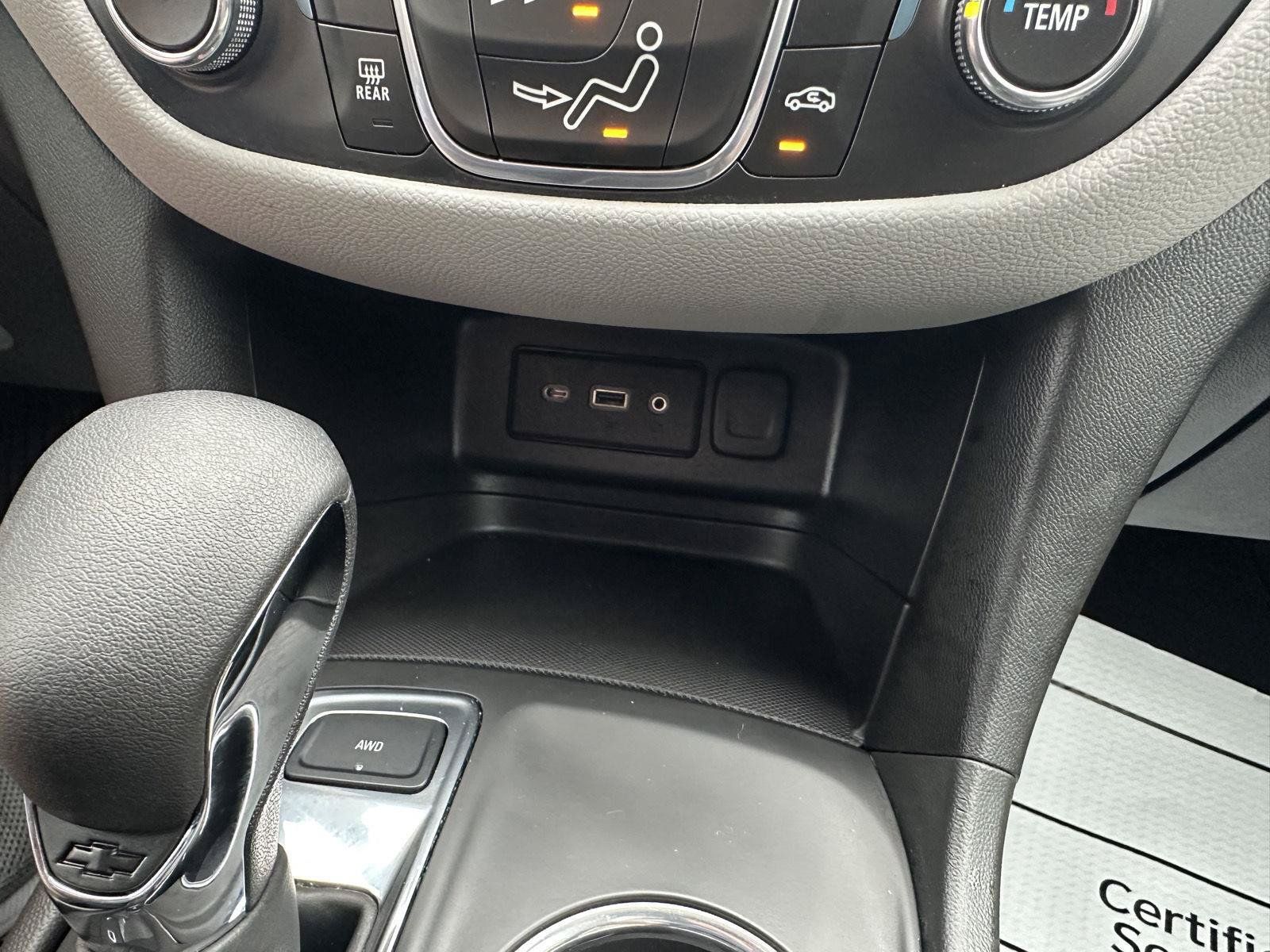 Used 2022 Chevrolet Equinox LS w/ Driver Confidence II Package AWD/4WD image 29