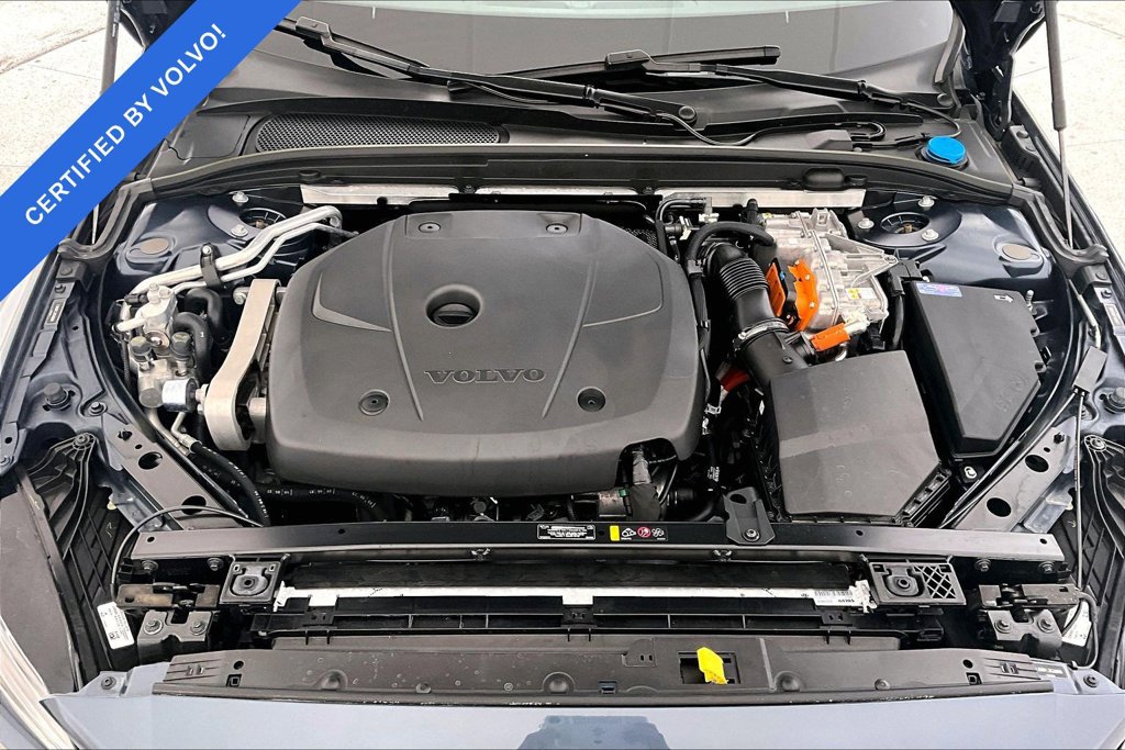 Used 2024 Volvo S60 T8 Plus w/ Protection Package Premier AWD/4WD image 10