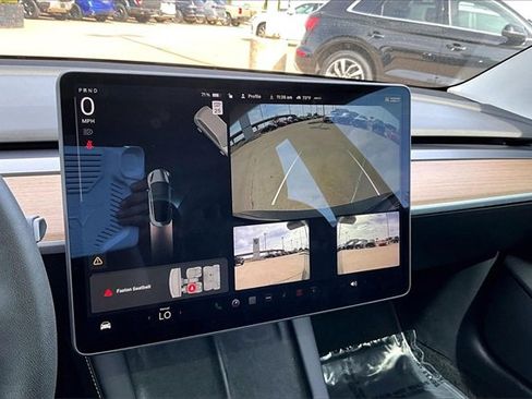 Used 2021 Tesla Model 3 Performance image 23