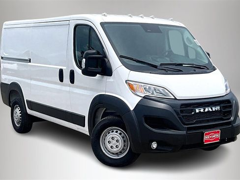 New 2024 RAM ProMaster 2500 w/ Convenience Group image 1