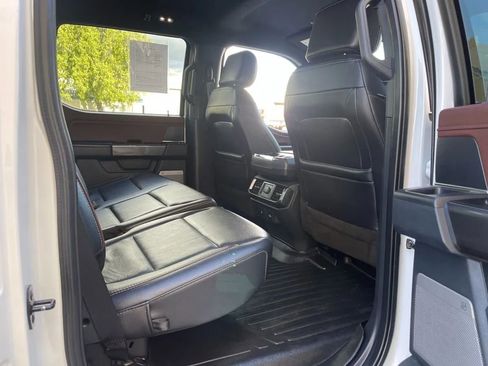 Used 2022 Ford F150 Lariat image 23