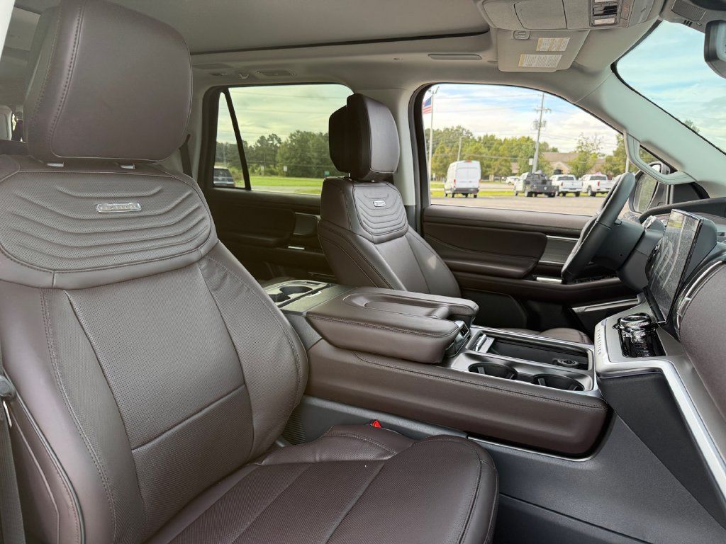 New 2027 Ford Expedition Max Platinum w/ Platinum Ultimate Package AWD/4WD image 26