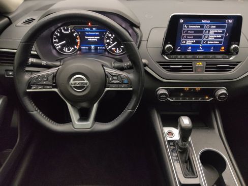 Used 2019 Nissan Altima 2.5 SV image 22