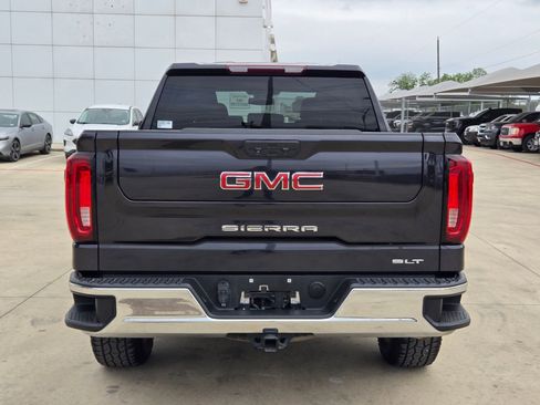 Certified 2022 GMC Sierra 1500 SLT AWD/4WD image 6