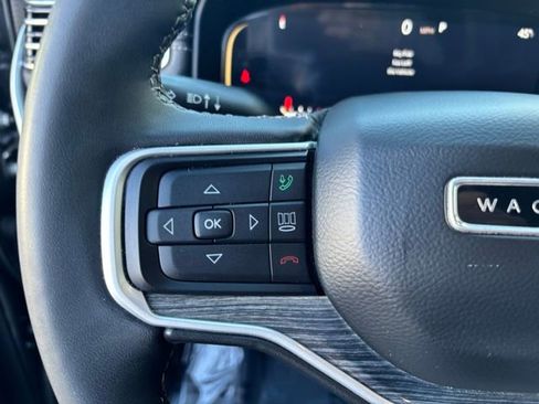 Used 2022 Jeep Wagoneer Series II image 16