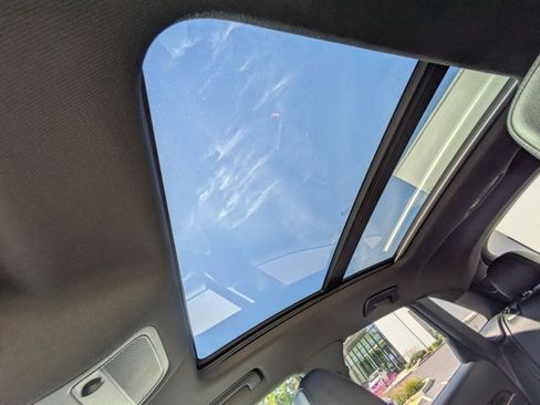 Used 2016 Audi Q3 2.0T Premium Plus w/ Technology Package image 15