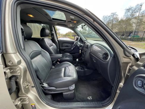 Used 2004 Chrysler PT Cruiser GT FWD image 22