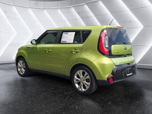 Used 2016 Kia Soul + w/ Audio Package FWD image 3