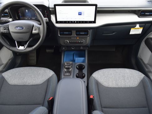 New 2025 Ford Maverick XLT w/ XLT Luxury Package image 7