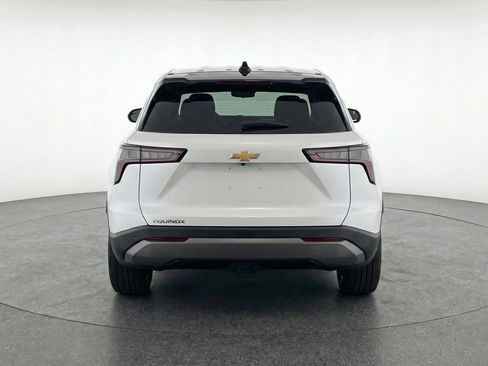 Used 2025 Chevrolet Equinox LT FWD image 7