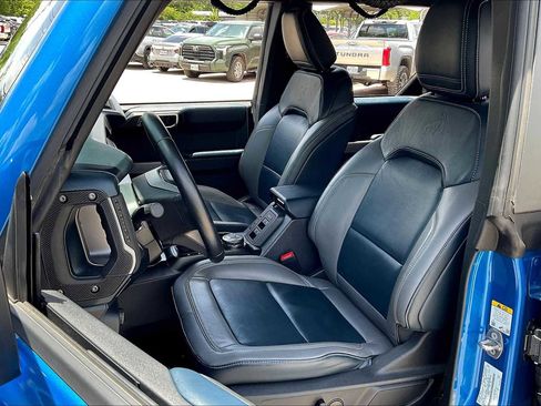 Used 2022 Ford Bronco Outer Banks w/ Sasquatch Package image 7