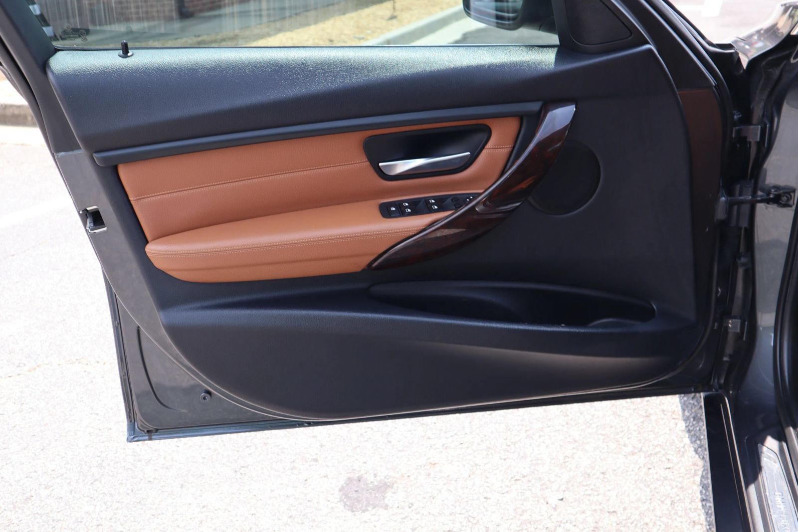 Used 2014 BMW 328d Sedan RWD image 7