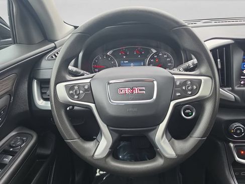 Used 2024 GMC Terrain SLE AWD/4WD image 13
