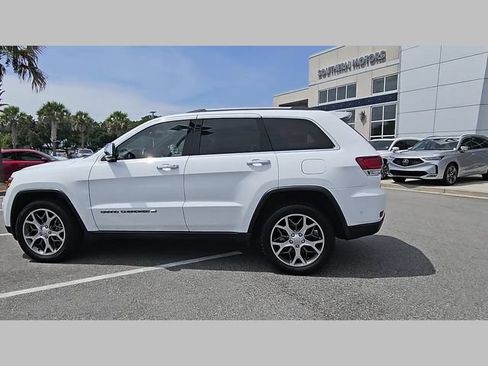 Used 2022 Jeep Grand Cherokee Limited w/ Tech Group AWD/4WD image 20
