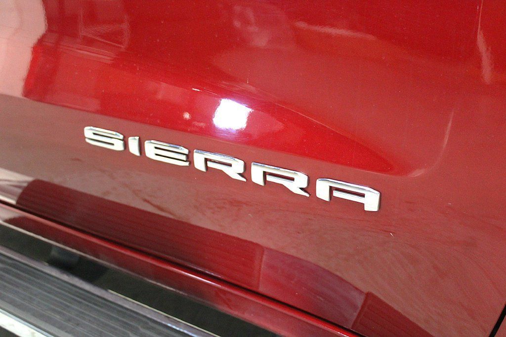 Used 2024 GMC Sierra 1500 SLT w/ SLT Premium Plus Package AWD/4WD image 42