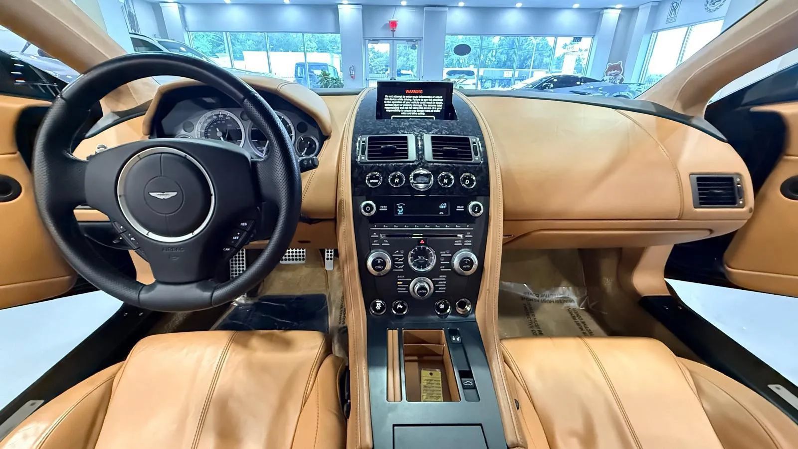 Used 2012 Aston Martin V8 Vantage Coupe RWD image 16
