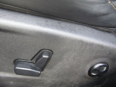 Used 2017 Dodge Charger R/T image 23