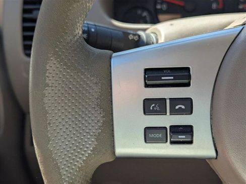 Used 2017 Nissan Frontier SV AWD/4WD image 11