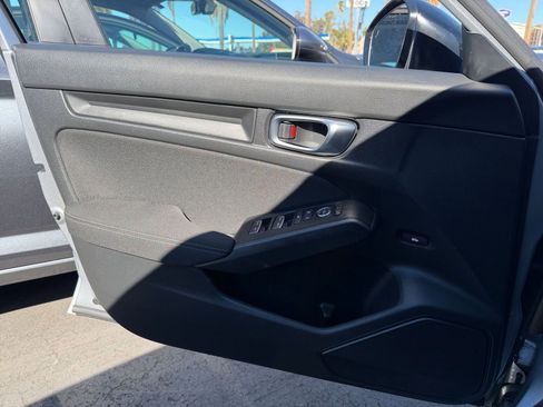 Used 2025 Honda Civic Sport image 20