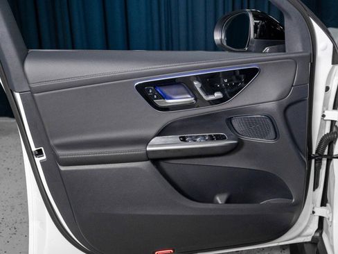 New 2026 Mercedes-Benz GLC 300 4MATIC image 12