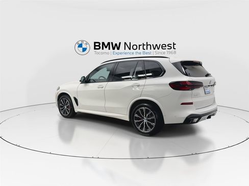 New 2026 BMW X5 xDrive40i w/ M Sport Package image 12