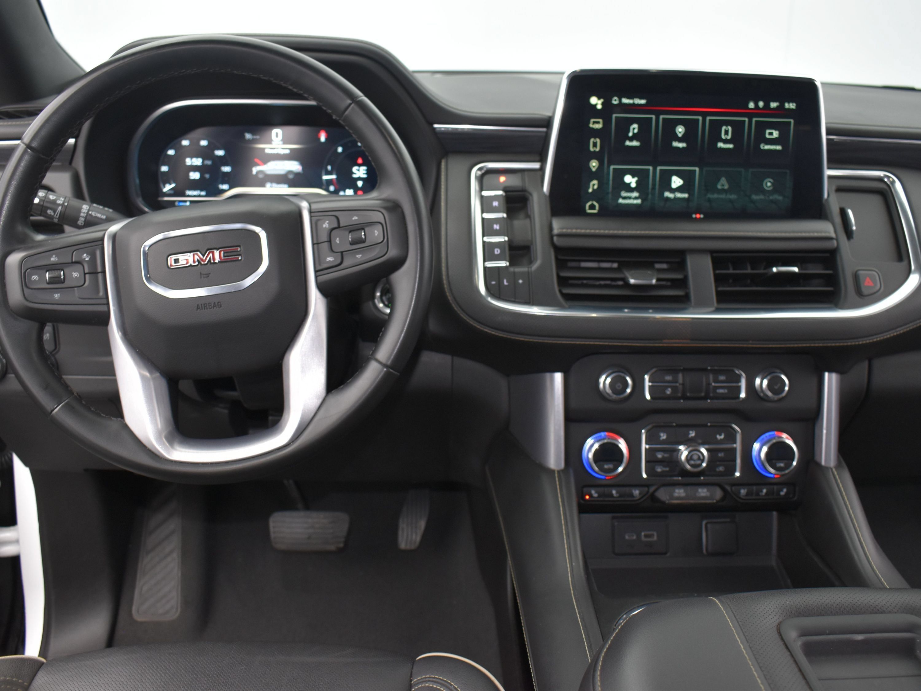 Used 2023 GMC Yukon SLT AWD/4WD image 20