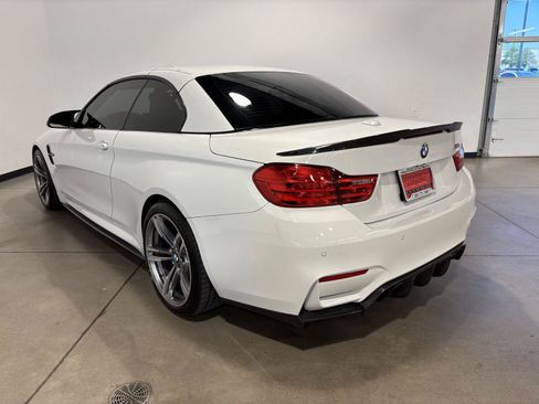 Used 2017 BMW M4 Convertible RWD image 5