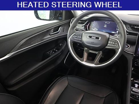 Used 2022 Jeep Grand Cherokee Limited 4xe image 16