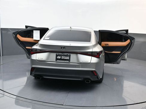 Used 2022 Lexus IS 300 300 image 33