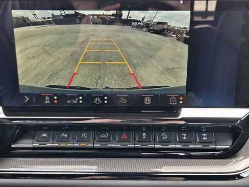 New 2026 Chevrolet Silverado 1500 ZR2 w/ Dark Appearance Package image 18