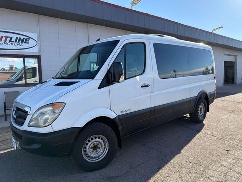 Used 2007 Dodge Sprinter 2500 w/ Cooling Group RWD image 1