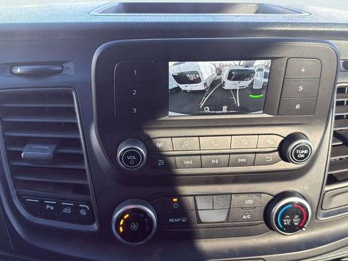 Used 2023 Ford Transit 350 XL image 15