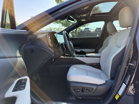 Certified 2024 Lexus RX 350 Premium w/ Cold Area Package FWD image 26