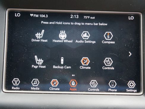 Used 2018 Jeep Grand Cherokee Laredo image 35