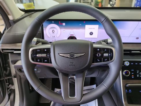 Used 2025 Genesis GV80 2.5T Advanced image 5