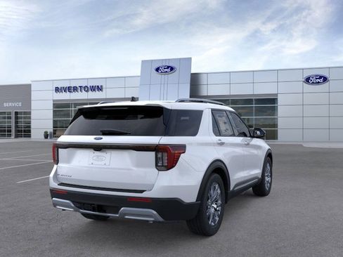 New 2025 Ford Explorer Platinum image 35