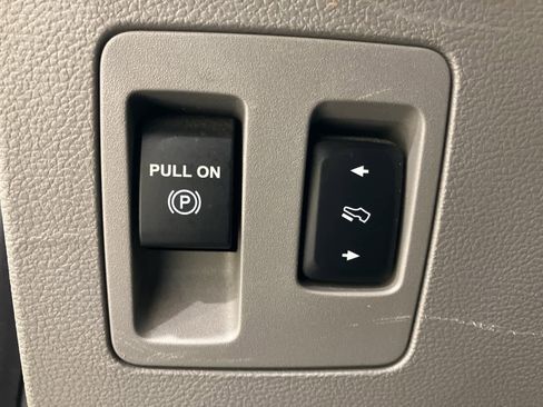 Used 2016 Ford F150 XLT w/ Equipment Group 301A Mid image 15