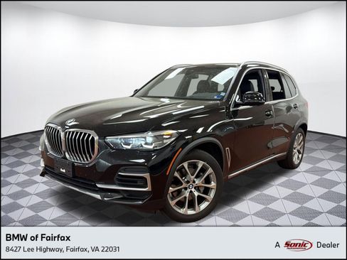 Used 2022 BMW X5 xDrive40i w/ Premium Package image 1