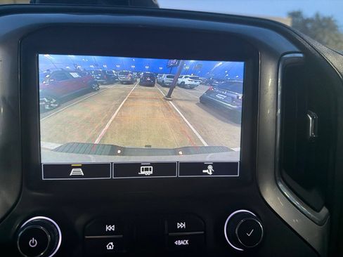 Used 2022 Chevrolet Silverado 2500 LTZ w/ LTZ Texas Edition AWD/4WD image 18