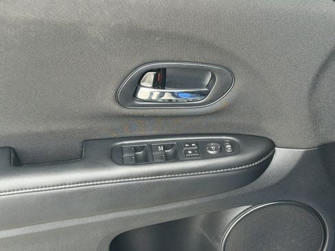 Used 2022 Honda HR-V Sport image 24