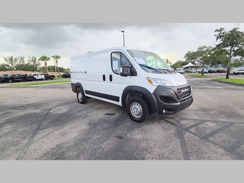 Used 2025 RAM ProMaster 2500 w/ Convenience Group FWD image 53