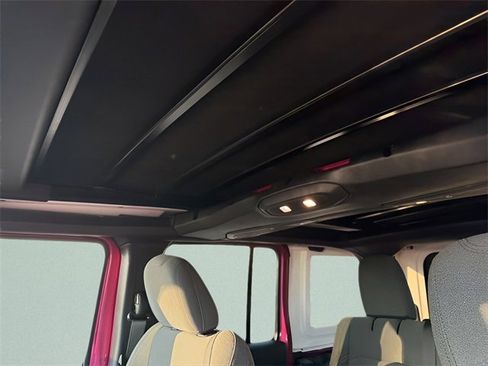 Used 2024 Jeep Wrangler Sahara w/ Technology Group image 13