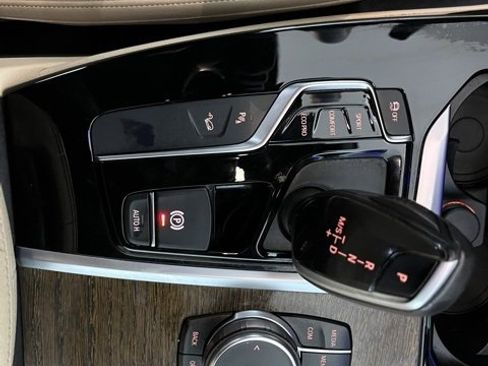 Used 2019 BMW X3 xDrive30i w/ Driving Assistance Package image 18