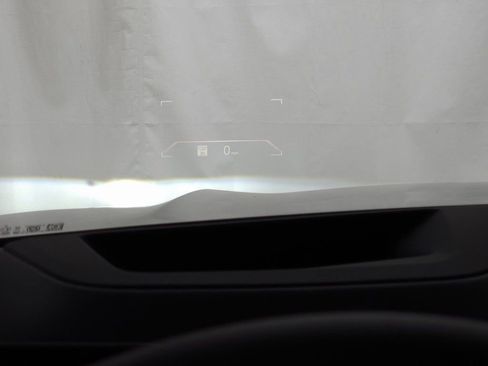 Used 2026 BMW X5 xDrive40i w/ Premium Package image 18