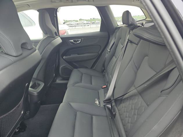 Used 2026 Volvo XC60 B5 Plus AWD/4WD image 6