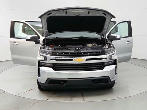Used 2020 Chevrolet Silverado 1500 LT w/ All-Star Edition image 10