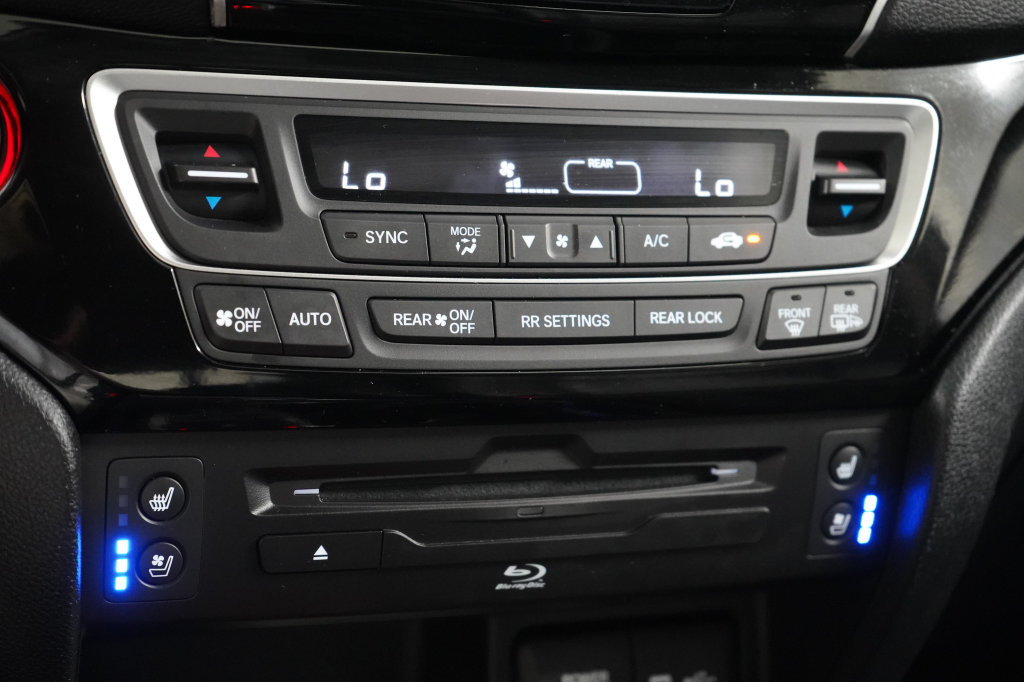 Used 2021 Honda Pilot Elite image 29