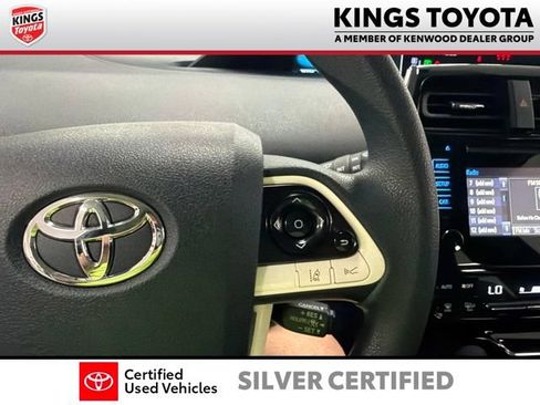 Certified 2018 Toyota Prius Two w/ Prius Two Safety Plus Package FWD image 23