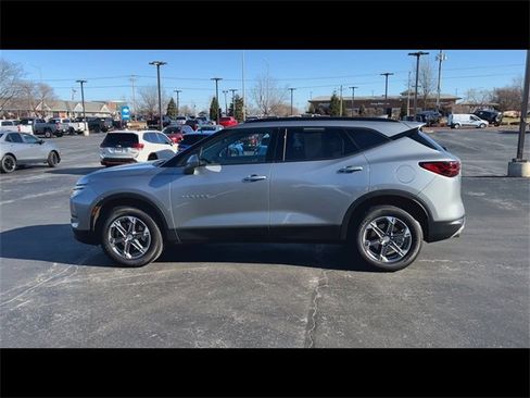 Certified 2024 Chevrolet Blazer LT w/ Convenience Package image 5