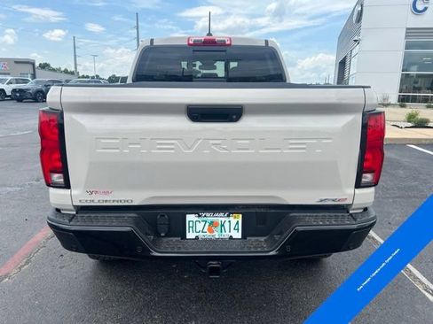 Used 2026 Chevrolet Colorado ZR2 w/ Technology Package AWD/4WD image 7